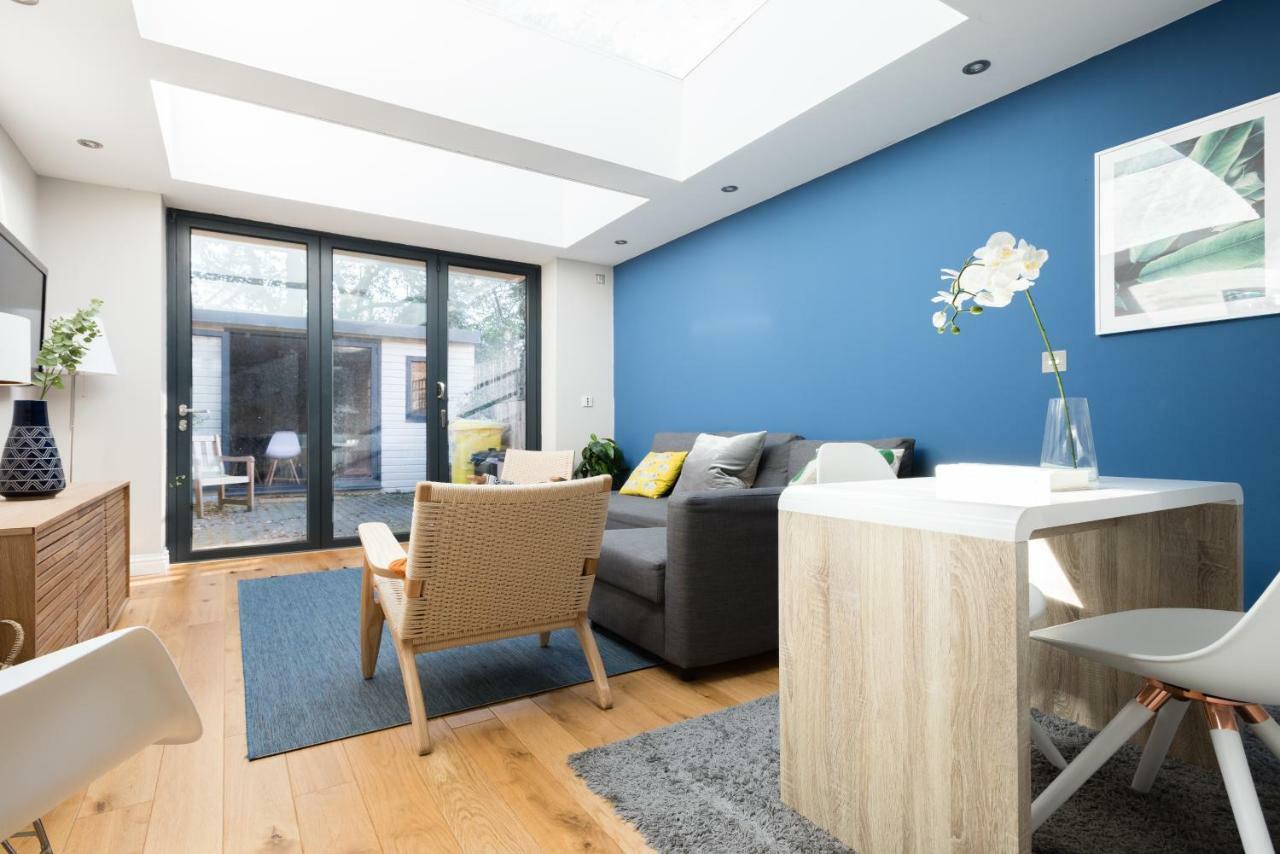 The Navy Court - Scandinavian Inspired 4Bdr Home Oxford Eksteriør billede