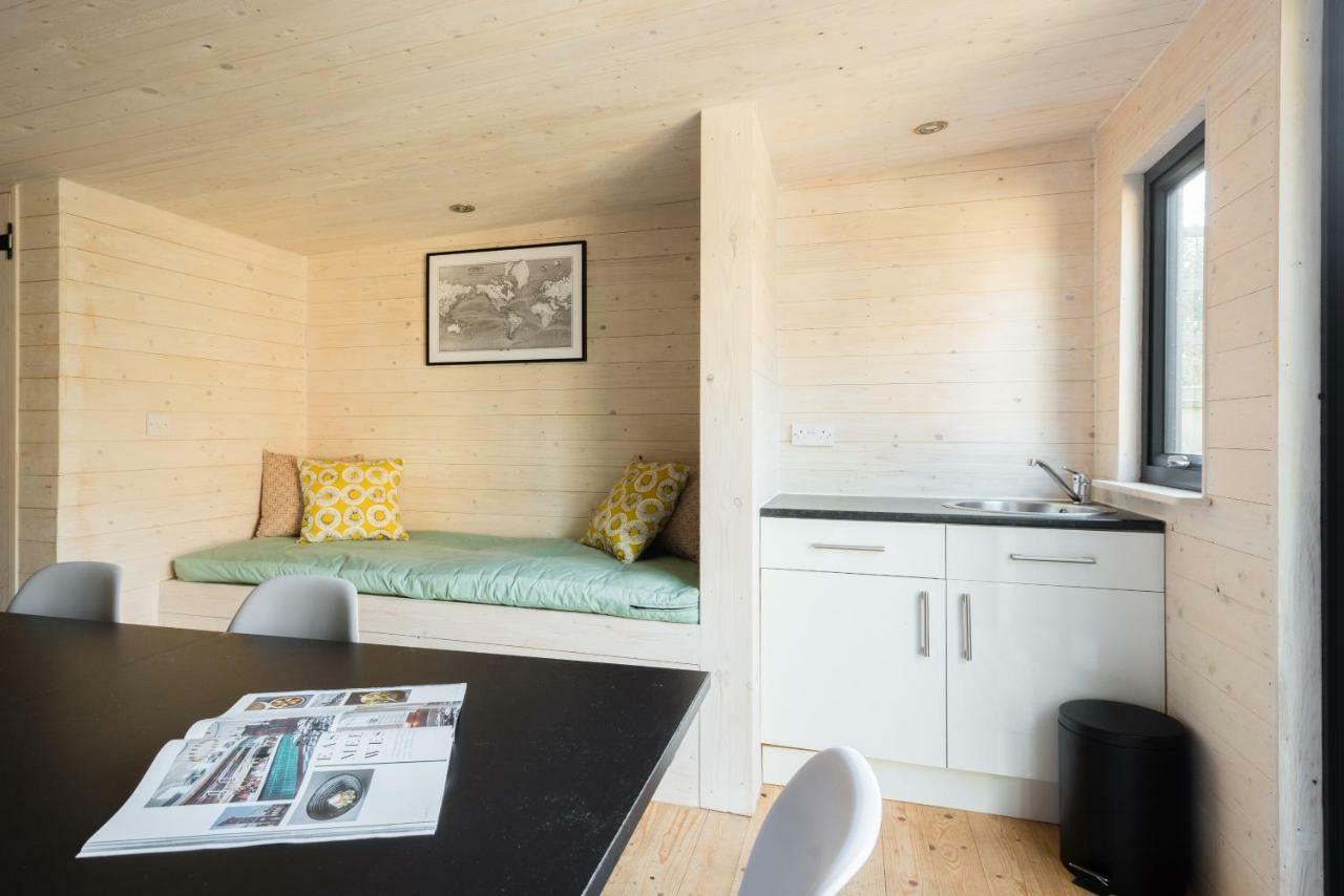 The Navy Court - Scandinavian Inspired 4Bdr Home Oxford Eksteriør billede