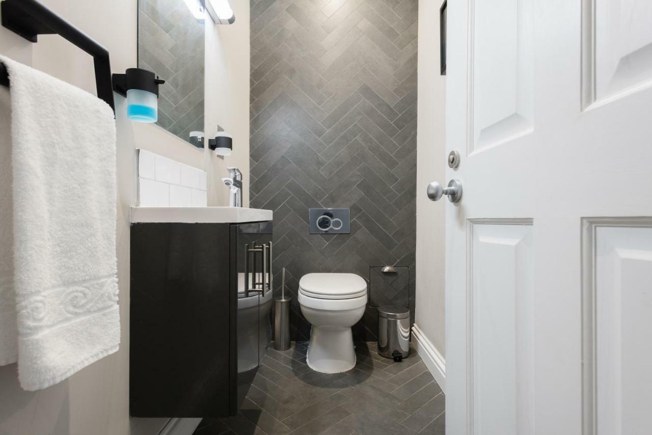 The Navy Court - Scandinavian Inspired 4Bdr Home Oxford Eksteriør billede