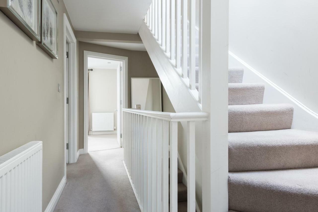 The Navy Court - Scandinavian Inspired 4Bdr Home Oxford Eksteriør billede